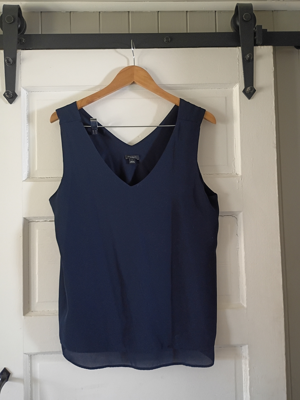 Ann Taylor Navy V-Neck Sleeveless Camisole